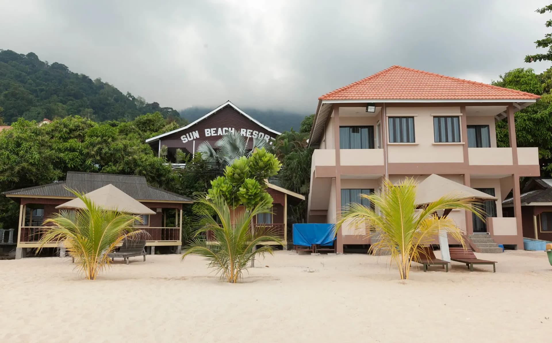 3/4D Sun Beach Resort Full Board Package - Tioman Island